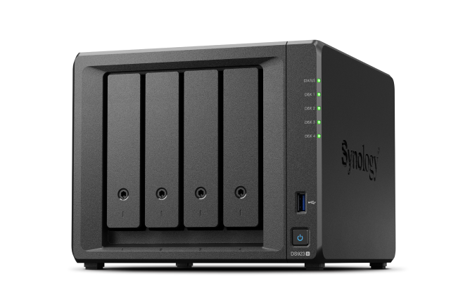 DS923+